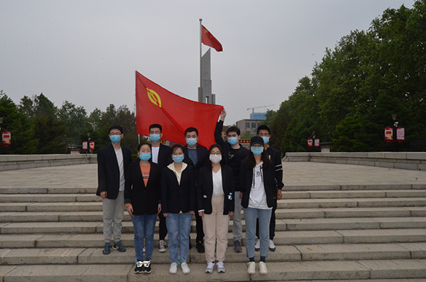 670666铁盘
