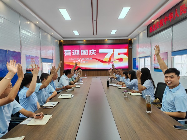 670666铁盘