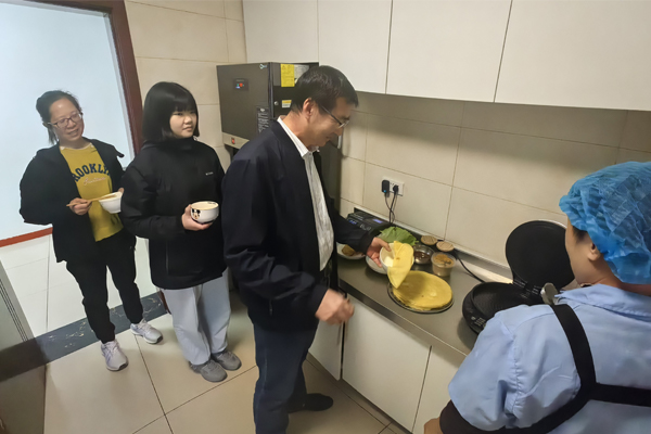 670666铁盘
